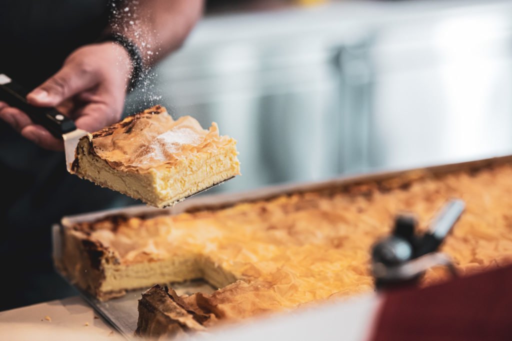 tvb-hallein-duerrnberg-erleben-geniessen-cafe-am-steg-apfelstrudel