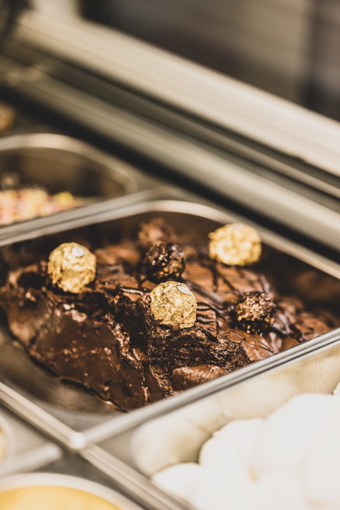 tvb-hallein-duerrnberg-erleben-geniessen-cafe-melies-ferrero-rocher-eis