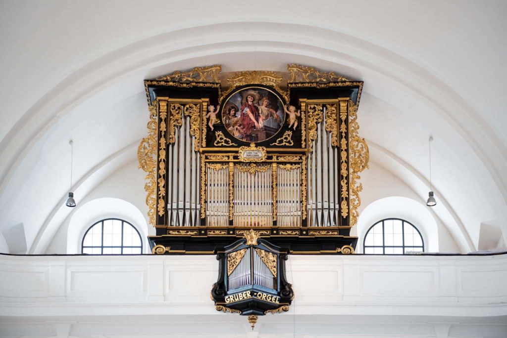 tvb-hallein-duerrnberg-erleben-sehenswuerdigkeiten-stadtpfarrkirche-orgel-quer