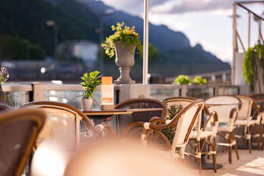 tvb-hallein-duerrnberg-erleben-shopping-cafe-sole-gastgarten