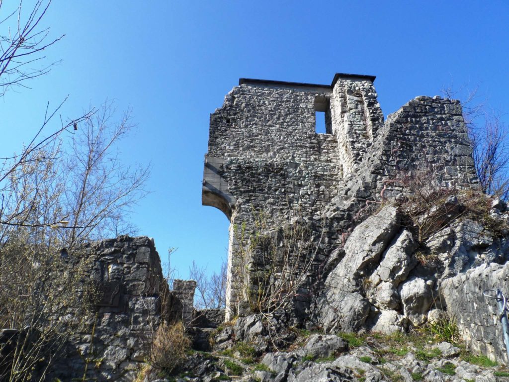 tvb-hallein-duerrnberg-erleben-wandern-ruine-gutrat-ruine