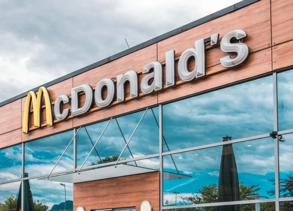 tvb-hallein-duerrnberg-erleben-geniessen-mcdonalds-gastgarten