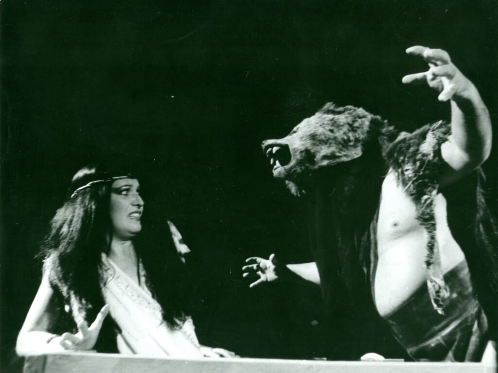 tvb-hallein-duerrnberg-kultur-festspiele-1992-MEDEA-DIE-TROERINNEN-ELEKTRA-Carmen-Ionescu-Photo-Dorin-Stanciu