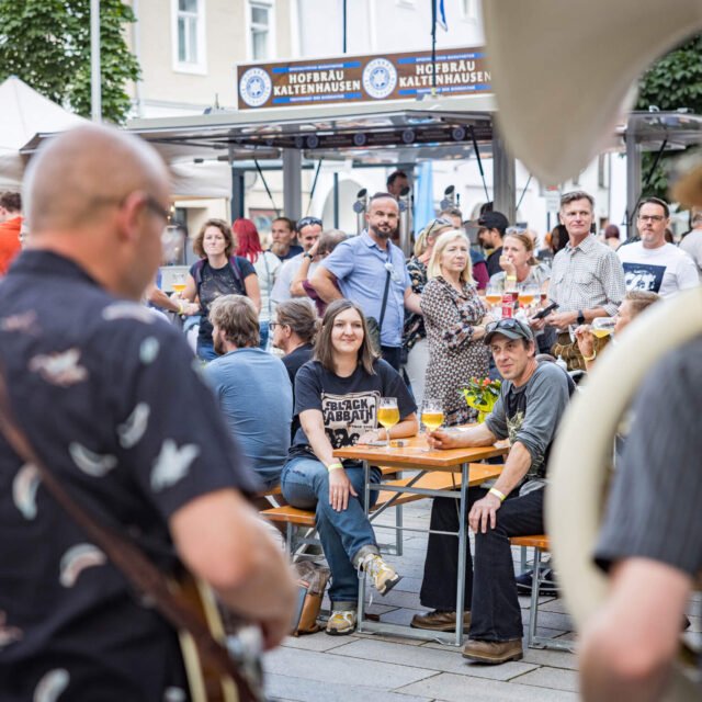tvb-hallein-duerrnberg-braukunstmarkt-2021-publikum
