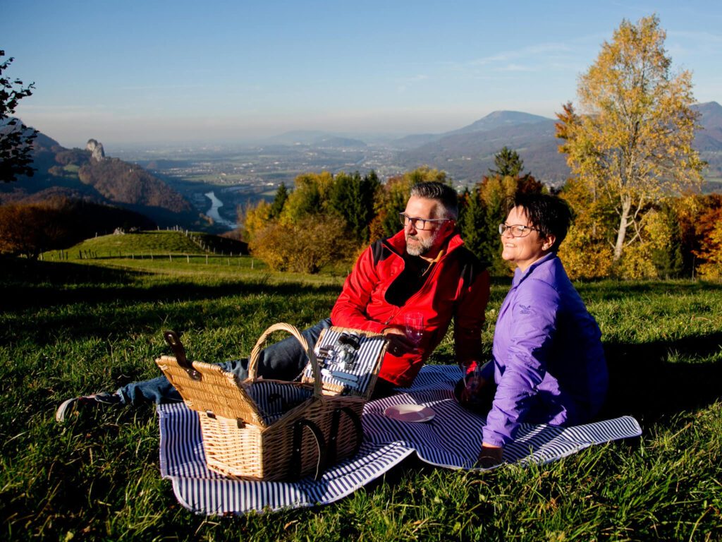tvb-hallein-duerrnberg-picknick-raspenhoehe
