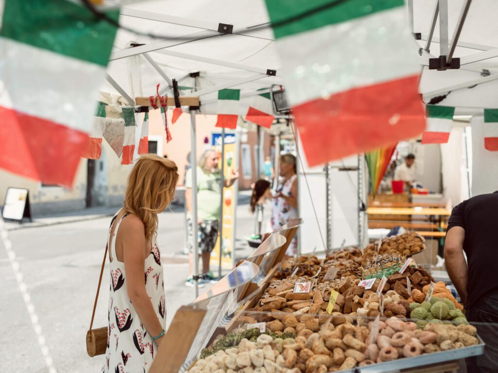 tvb-hallein-duerrnberg-veranstaltunge-italienischer-markt