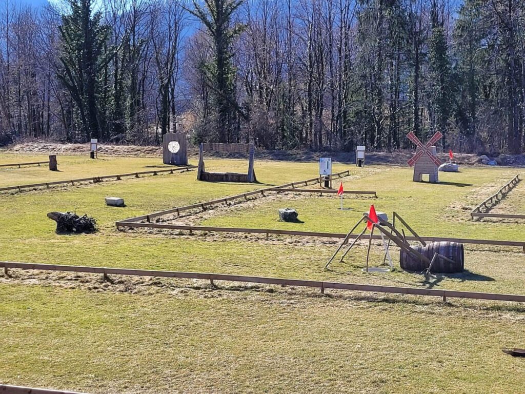 tvb-hallein-duerrnberg-freizeiteinrichtungen-Soccergolf-bahn