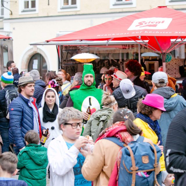 tvb-hallein-duerrnberg-veranstaltung-fasching-bayrhamerplatz