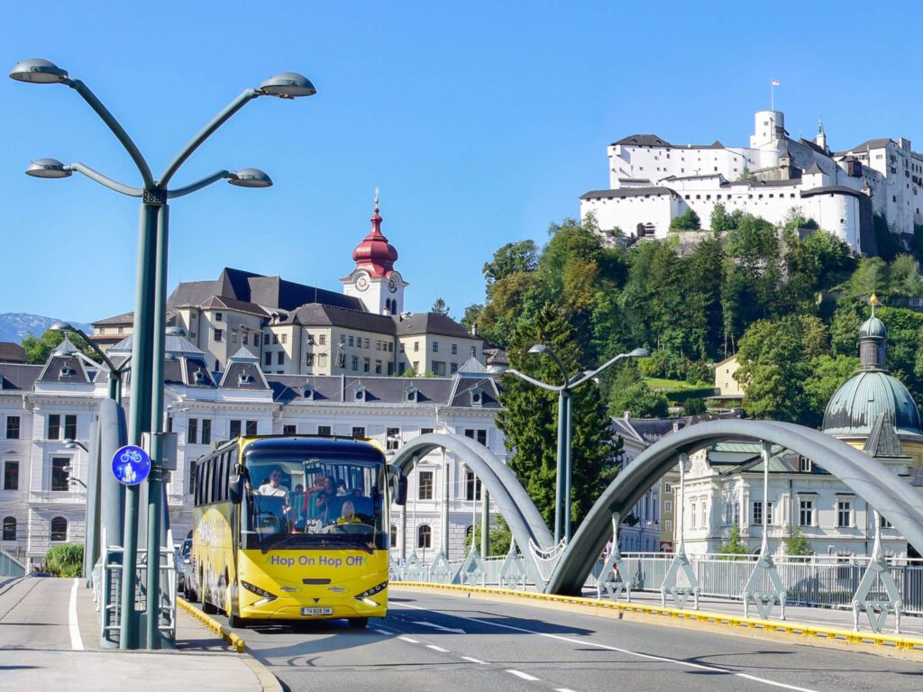 tvb-hallein-duerrnberg-HOP-ON-HOP-OFF_Yellow-Line_(c)-Salzburg-Sightseeing_Scheinast