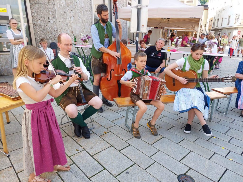 tvb-hallein-duerrnberg-veranstaltungen-stadtfestwoche-musikum-klein