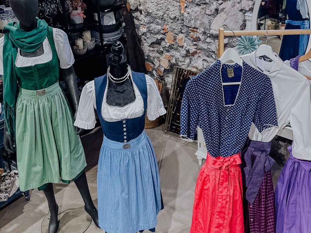 Dirndl-24