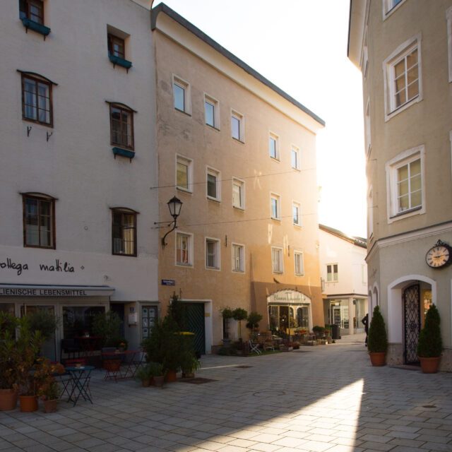 Altstadt_Bayrhamerplatz_03092020-quer